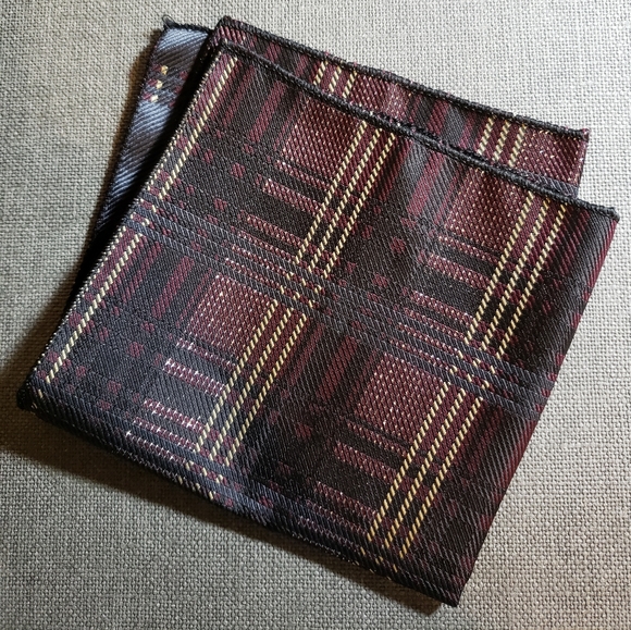 Pocket Square - Picture 1 of 1